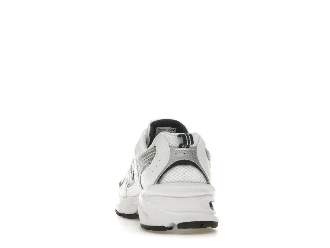 Детские кроссовки в ретро-стиле New Balance 530, White/Natural Indigo/Silver Metallic — фото 4