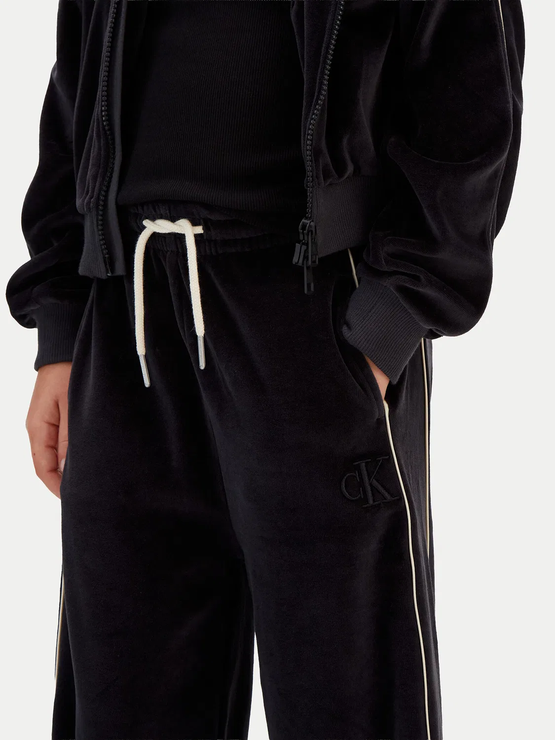 Спортивные штаны стандартного кроя для девочки Velvet Calvin Klein Jeans, черный — фото 4