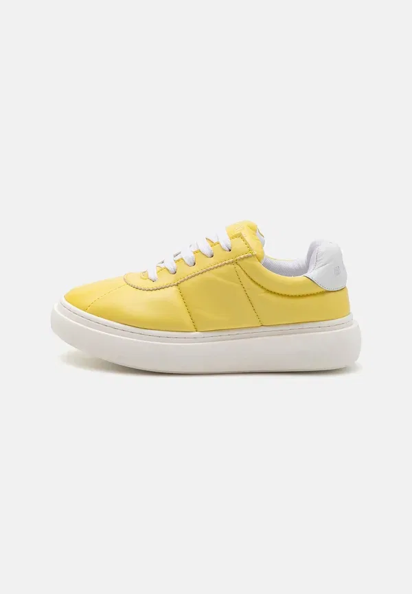 Кроссовки из кожи и искусственной кожи Marni Yellow, White, белый/желтый