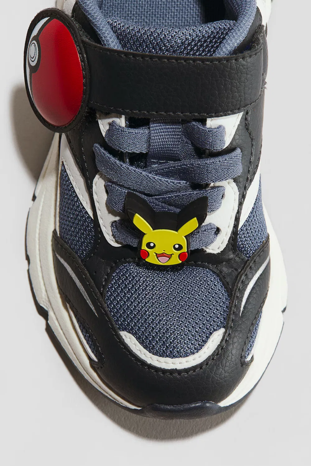 Кроссовки с рисунком H&M, Dunkelblau/Pokémon — фото 3
