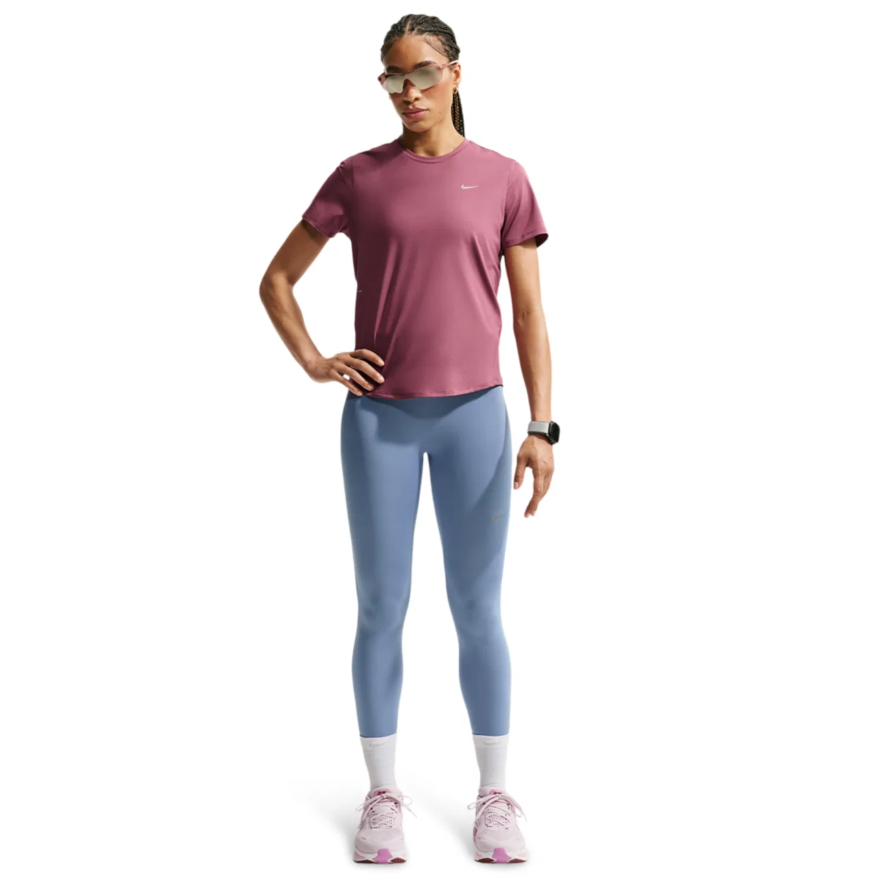 Женская футболка с коротким рукавом, из полиэстера, Nike Swift Dri-FIT, Pink Smoke/Reflective Silv — фото 3