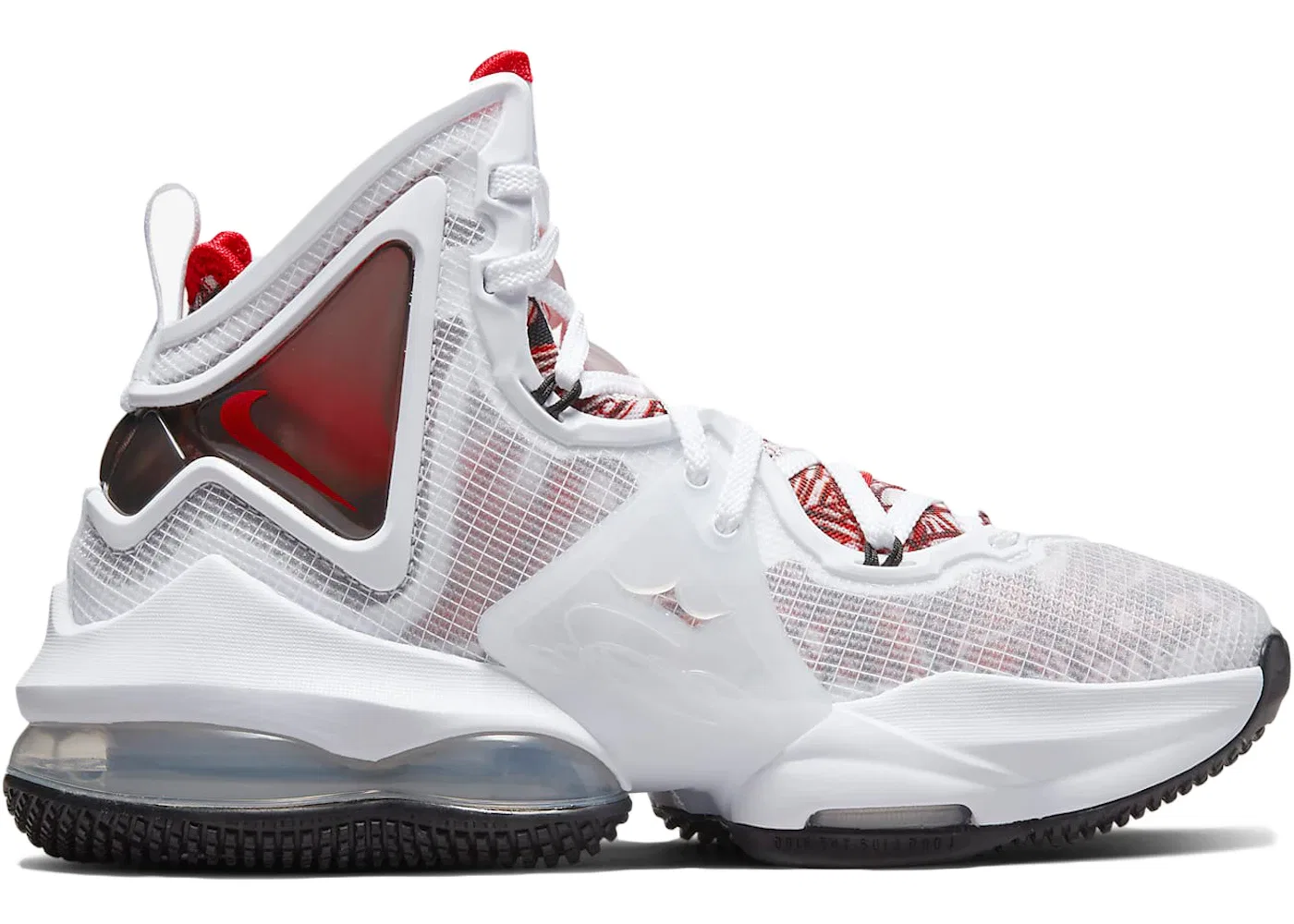 Детские кроссовки для мальчиков баскетбольные Nike LeBron 19 Sketch, White/Black/University Red