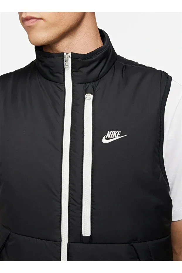 Мужская безрукавка с принтом Nike Legacy Vest, Black/White — фото 3