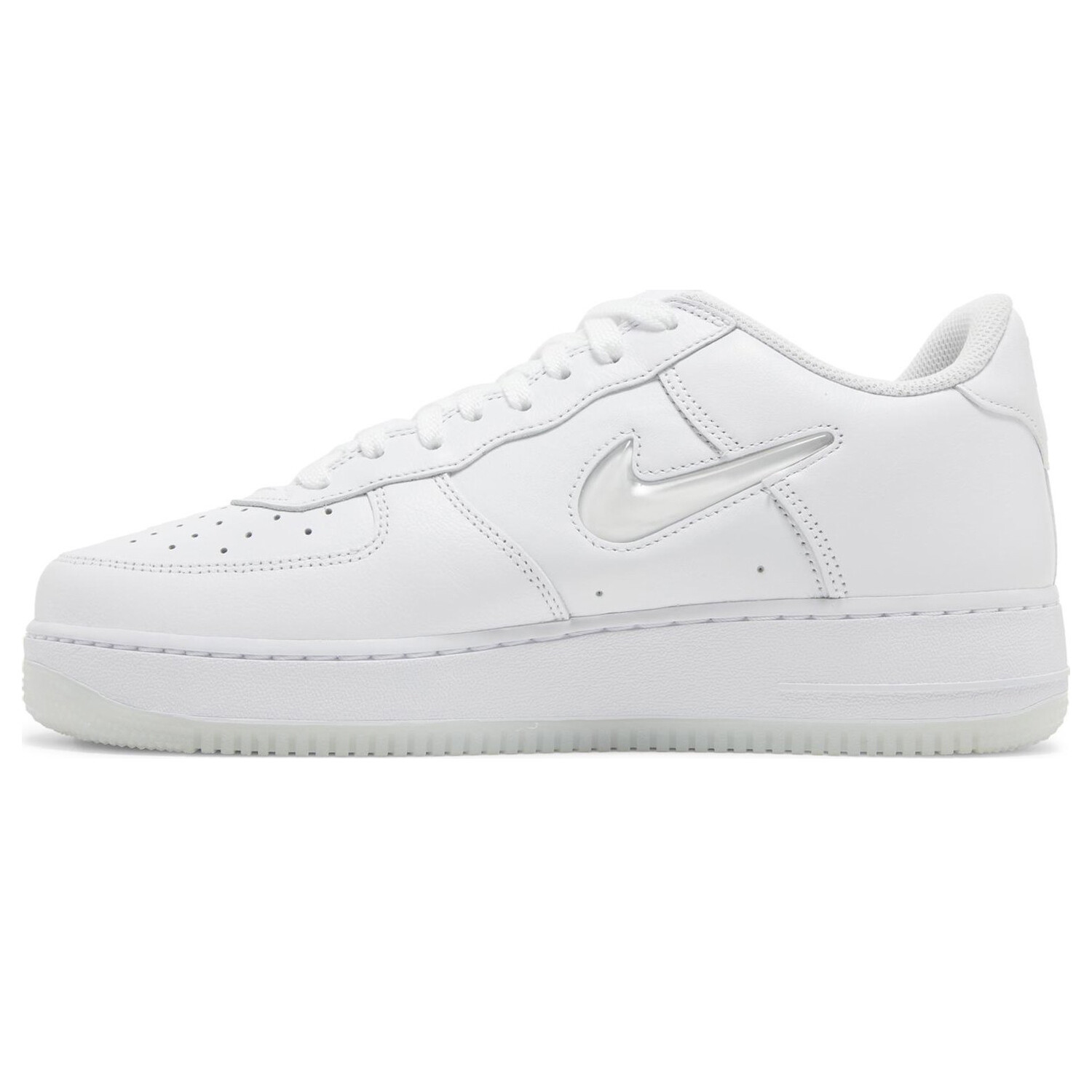 Кроссовки Nike Air Force 1 Jewel 'Color of the Month - Triple White', белый — фото 3