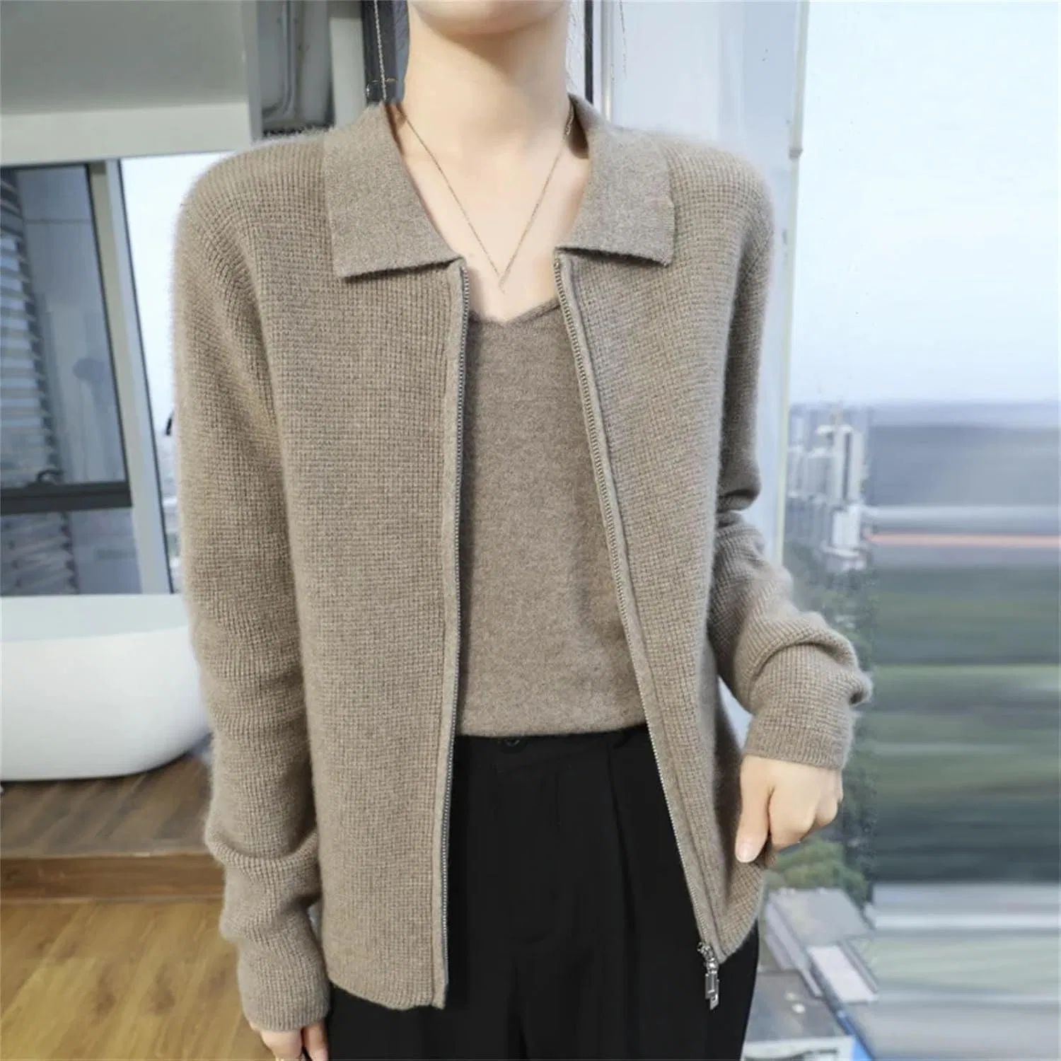 Женский свитер с воротником и двойной молнией, Cashmere Wool Sweater, молочно-белый — фото 3