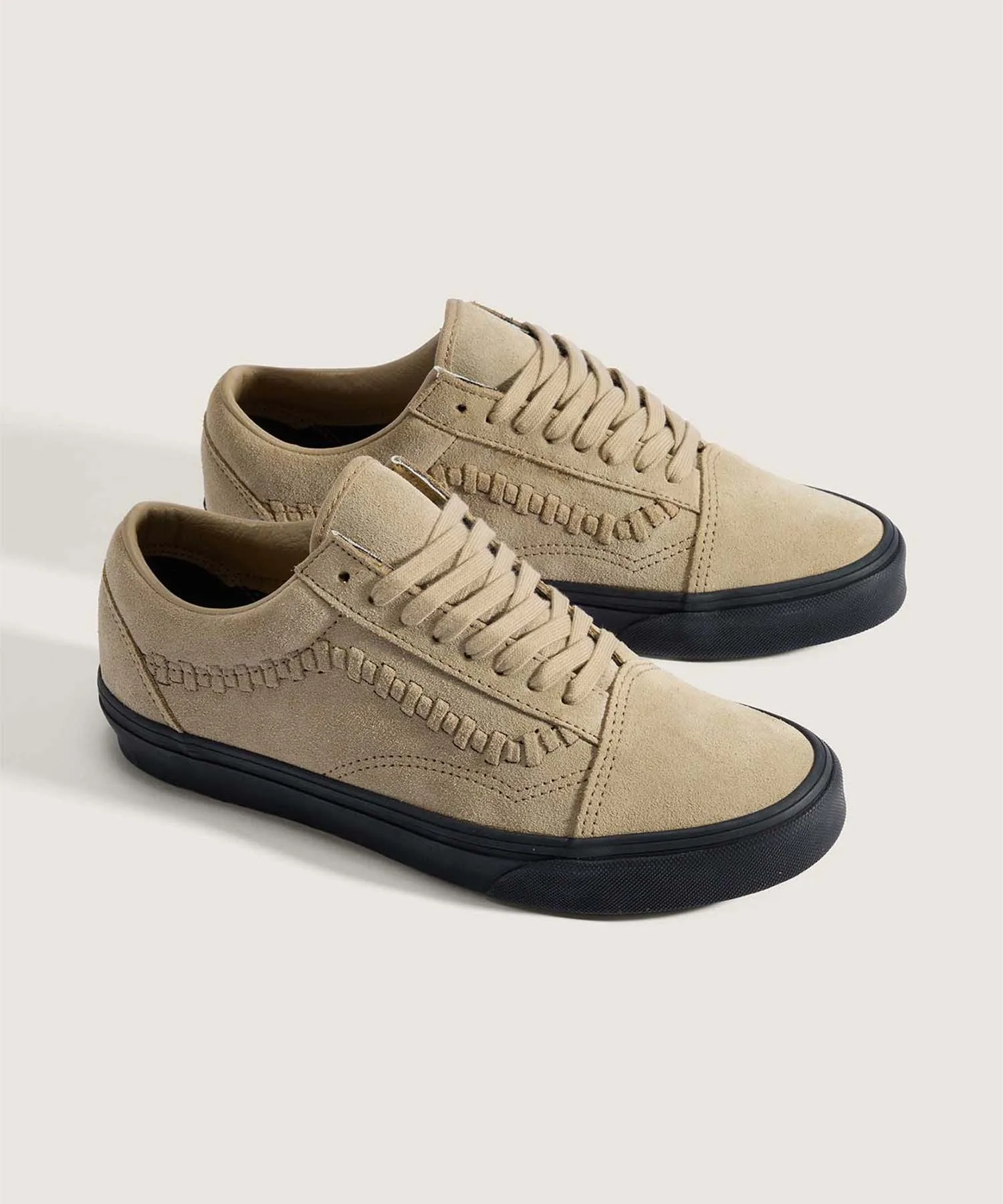 Кроссовки из натуральной кожи Old Skool Crafted Stripe VANS бежевые — фото 2