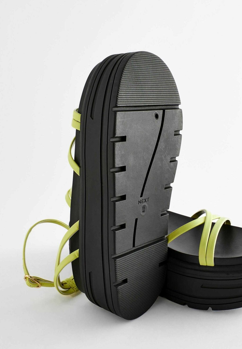 

Босоножки на платформе CHUNKY STRAPPY REGULAR WIDE FIT Next, зеленый