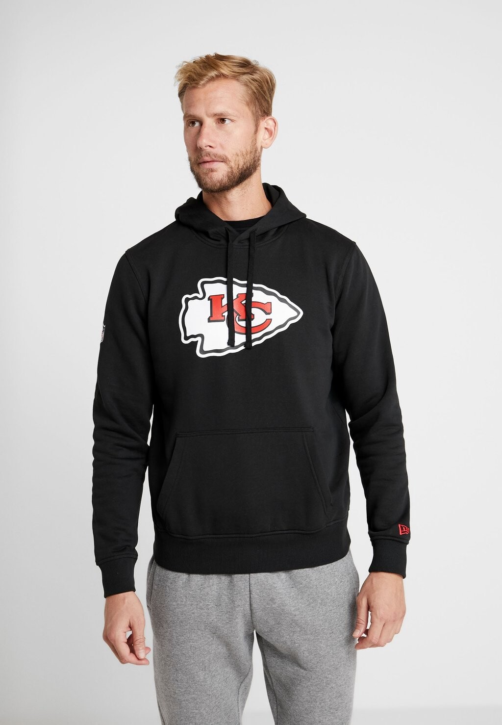 

Толстовка NFL KANSAS CITY CHIEFS LOGO HOODIE New Era, цвет black