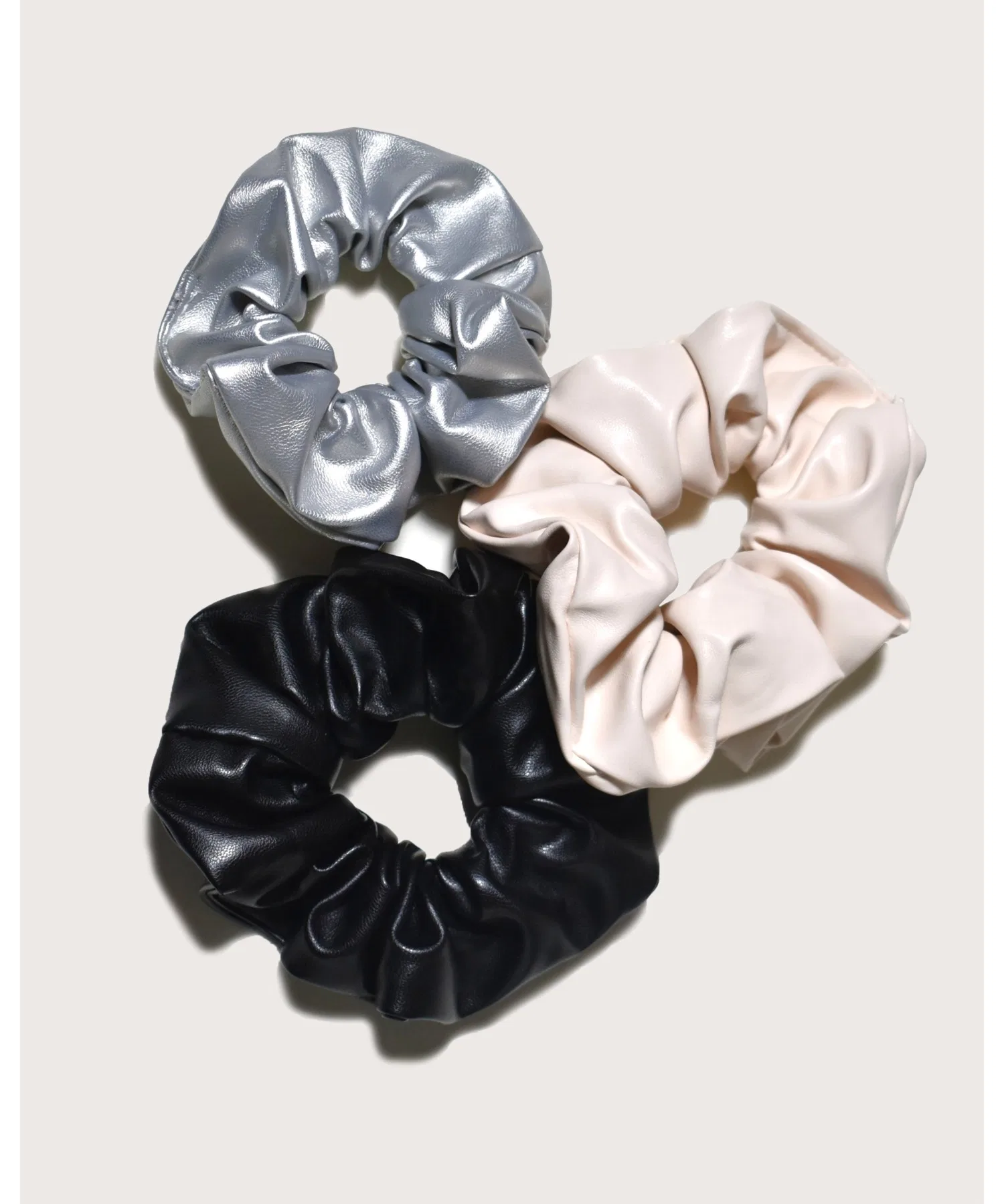 Набор из 3 шнуров для волос Veil Form Scrunchie Set kiehtova, 11x11 см, разноцветный