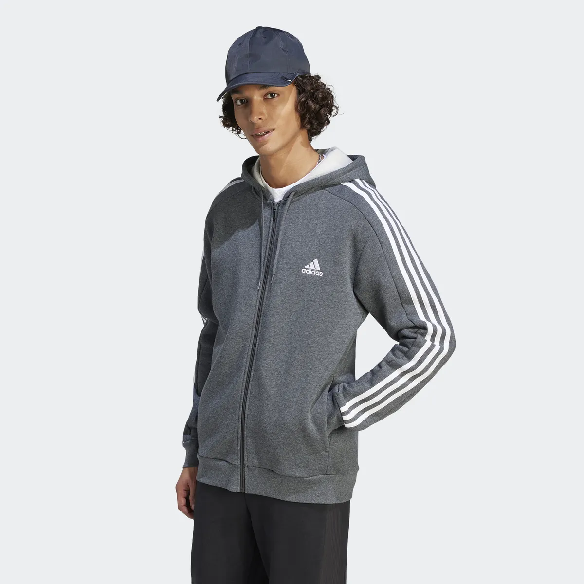 

Толстовка Adidas Sportswear с капюшоном "ESSENTIALS 3-STRIPES HOODED JACKET", серый