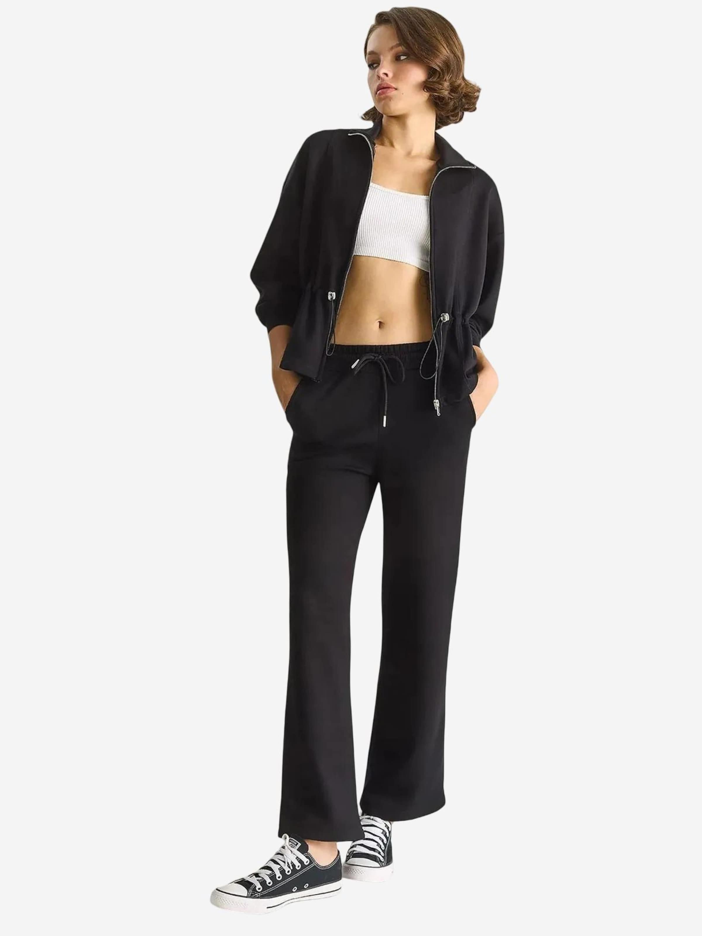 

Bianco Lucci Спортивный костюм в черном цвете