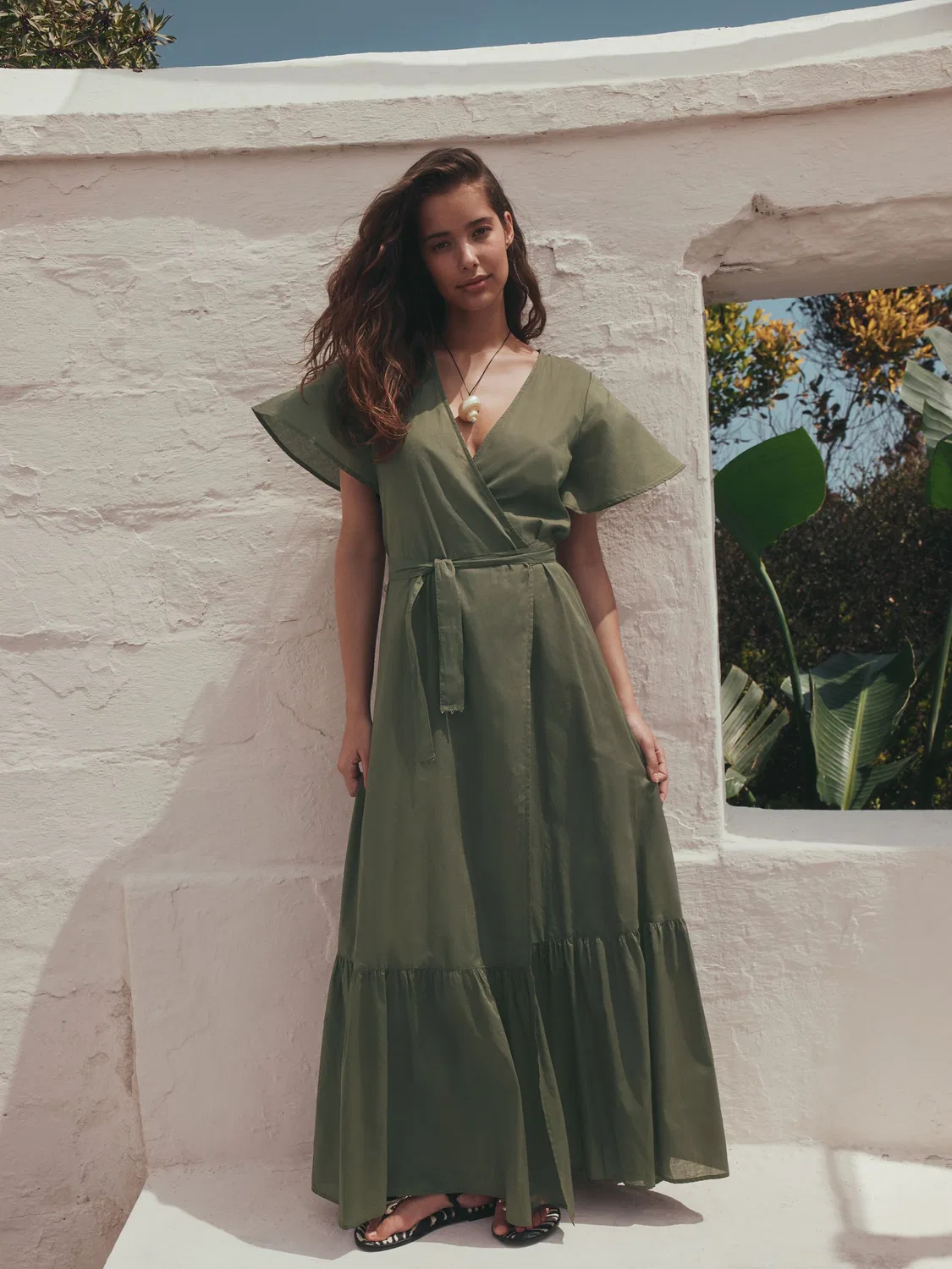 Макси-платье с запахом и рукавами-воланами, Khaki Green Next