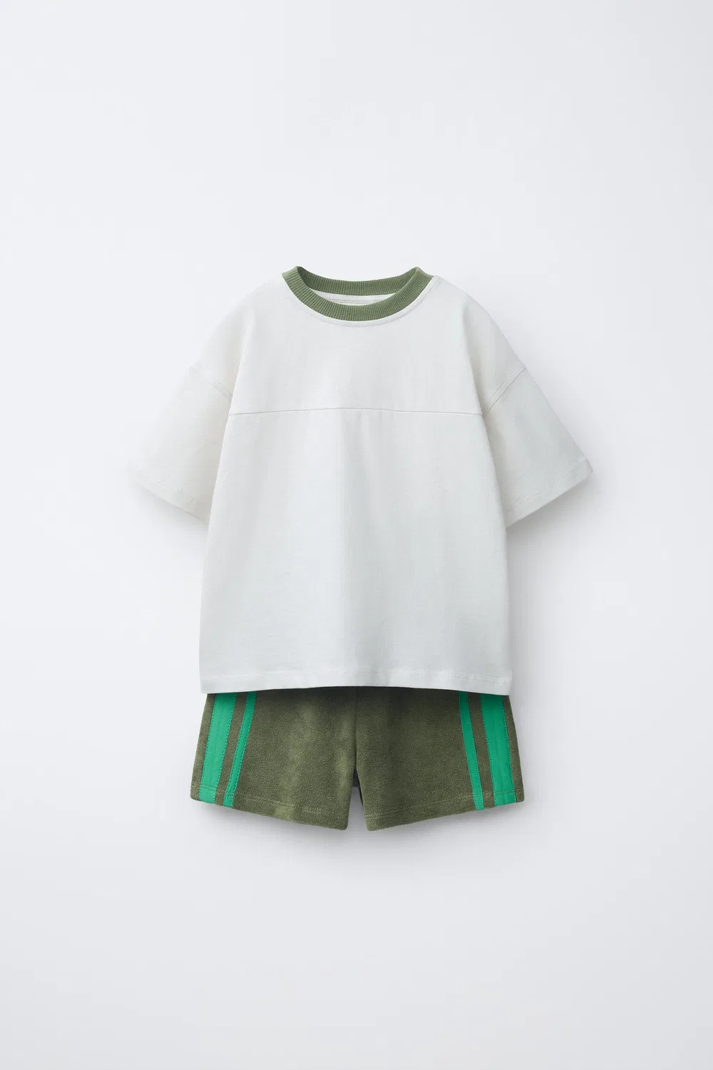Комплект для бега: однотонная футболка и махровые шорты-бермуды ZARA, Olive Green
