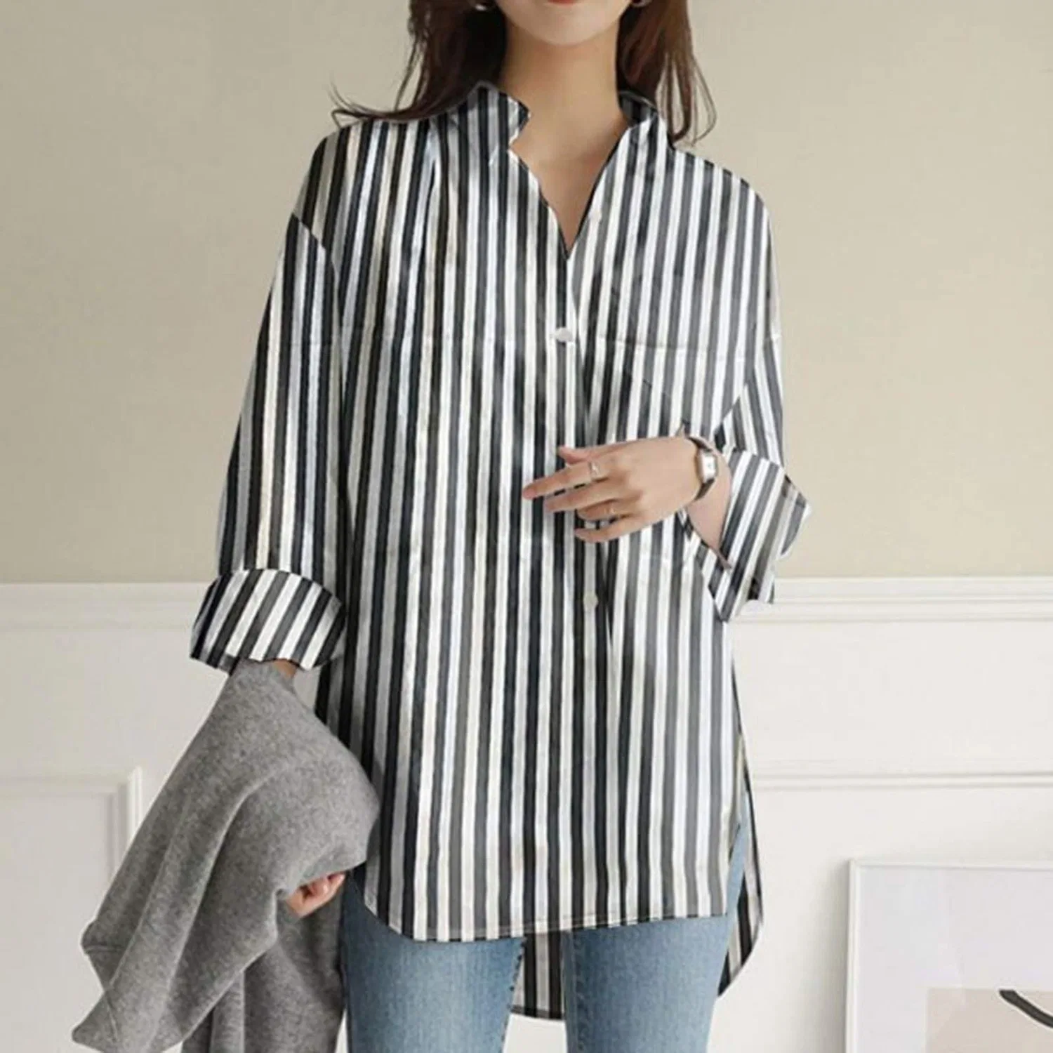 Женская блузка с длинным рукавом с боковыми разрезами Topko Plus Size, Black Stripes — фото 2