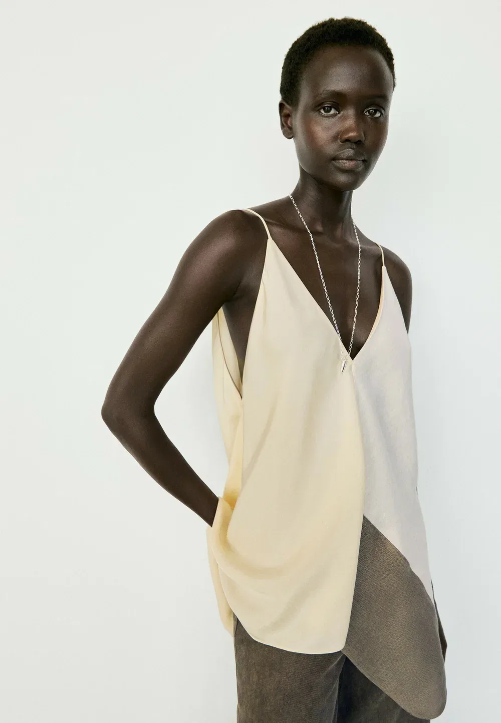 Асимметричный струящийся топ на бретелях Massimo Dutti, White