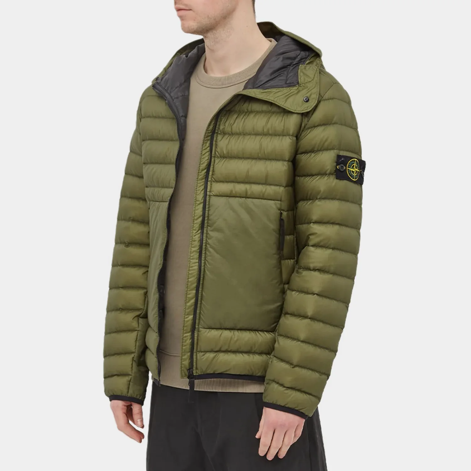 Пуховик мужской оливково-зеленый Stone Island, оливково-зеленый — фото 3