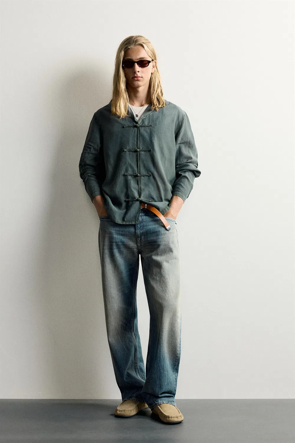 Свободная рубашка с застежкой в виде лягушки. ZARA, Green