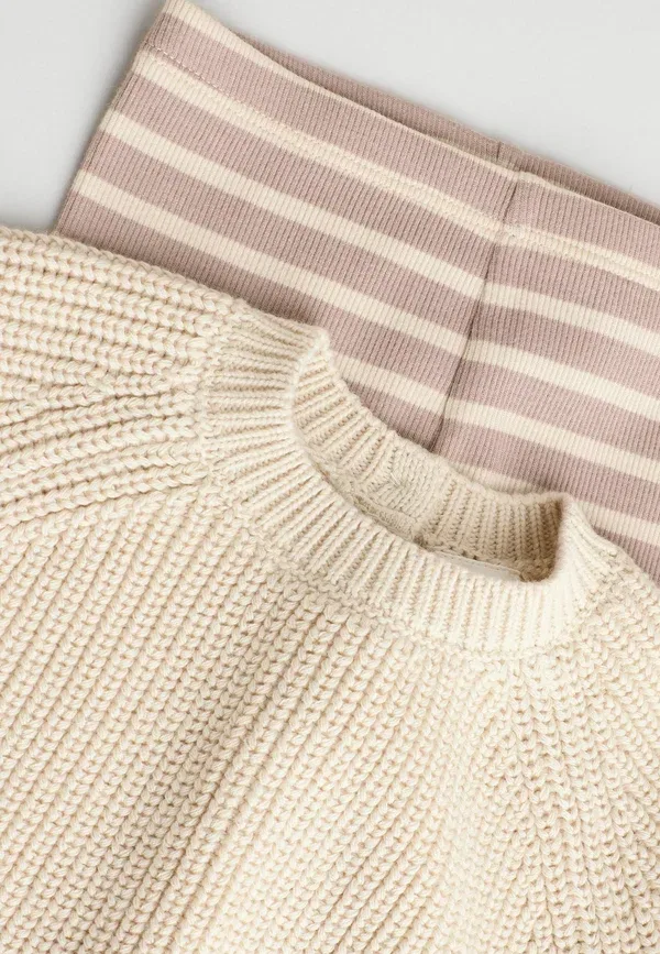 Комплект джемпер и леггинсы хлопковый Regular fit - jumper and leggings set Next, neutral stripe — фото 4