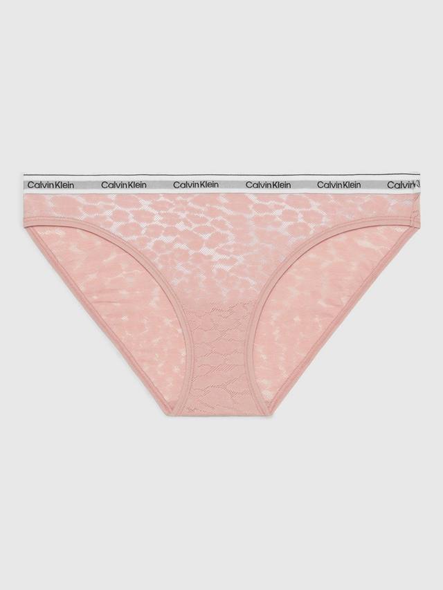 Современные бикини-трусики из фактурного хлопка с логотипом Calvin Klein, Pink — фото 4