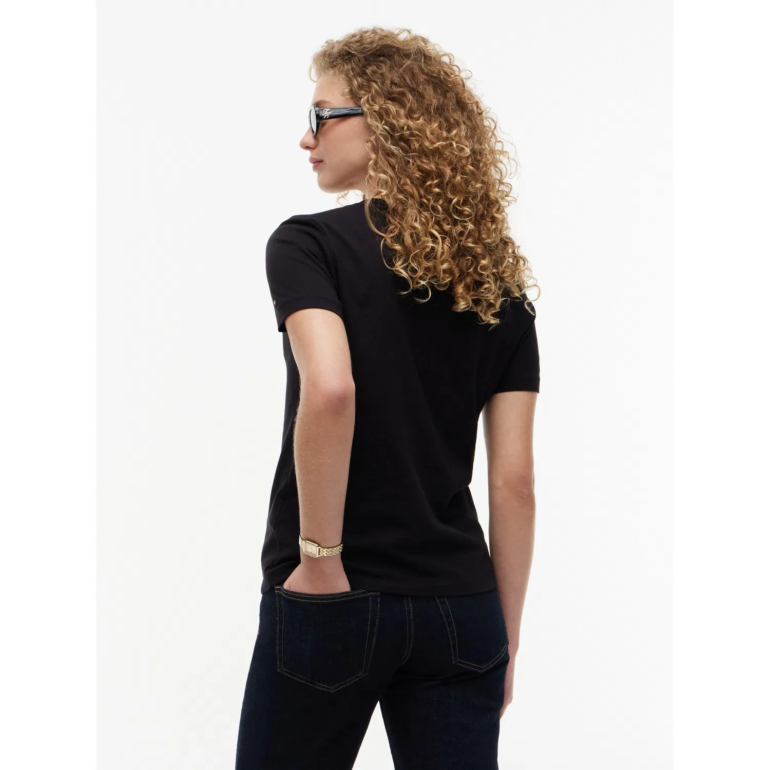 Женская хлопковая футболка с контрастной вышивкой Tommy Hilfiger, Black — фото 2