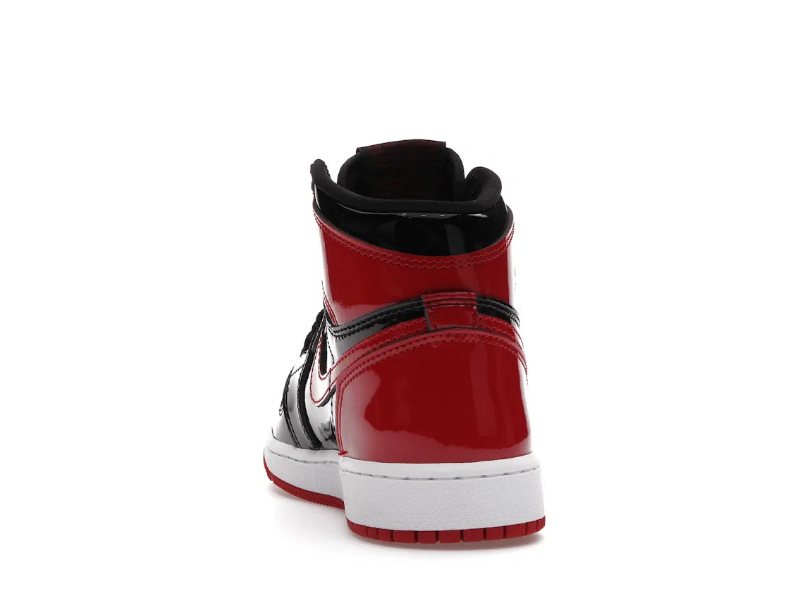 Детские кроссовки с патентованной кожи Jordan 1 Retro High OG, Bred Patent GS Jordan, Black/White-Varsity Red — фото 4