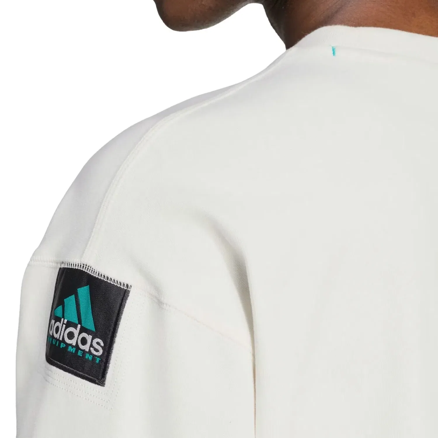 Мужская футболка Equipment Essentials T-Shirt Asia Sizing 'Cloud White' adidas, Cloud White — фото 4