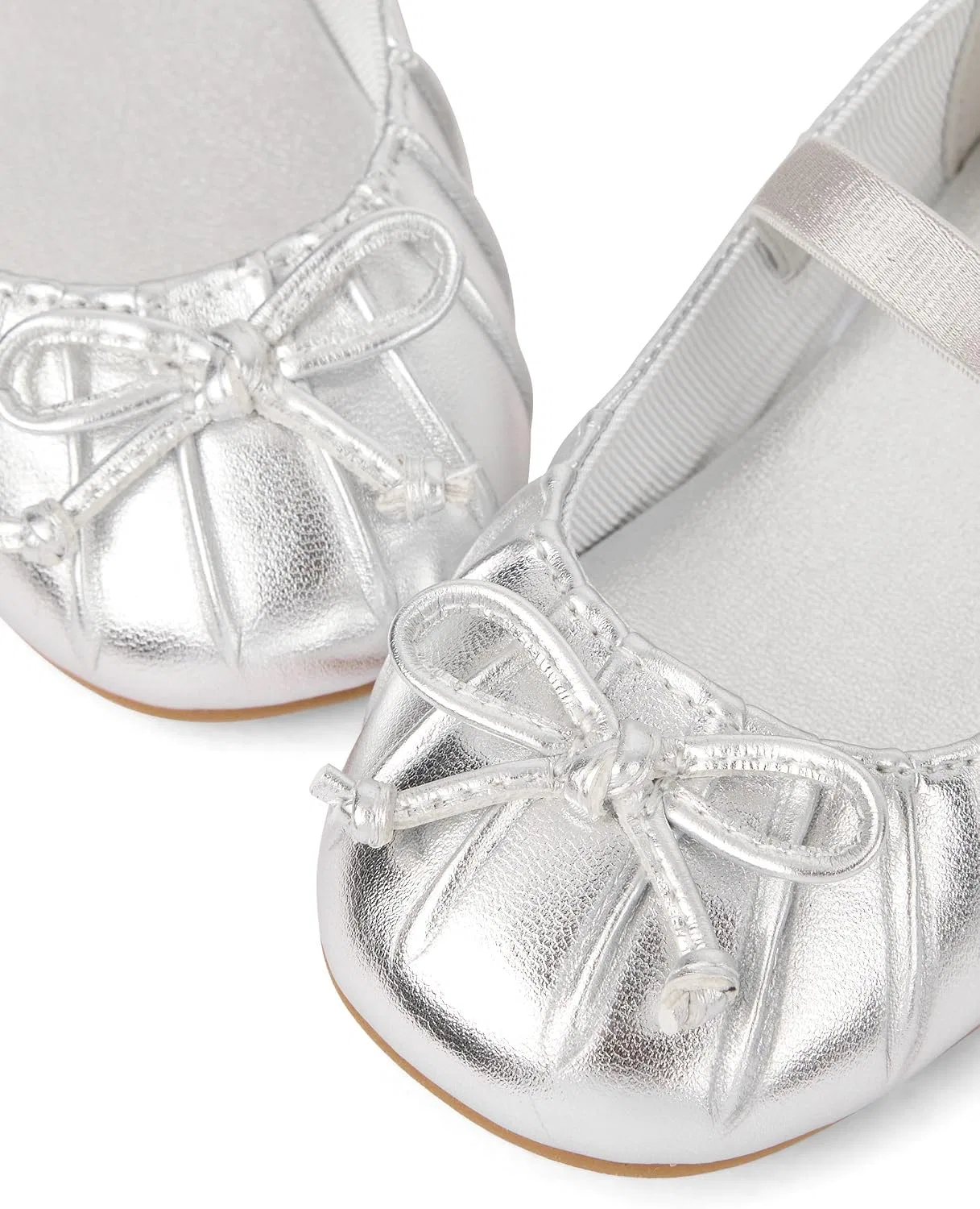 Детские балетки для девочек с закрытым носком The Children's Place, Pleated Silver — фото 4