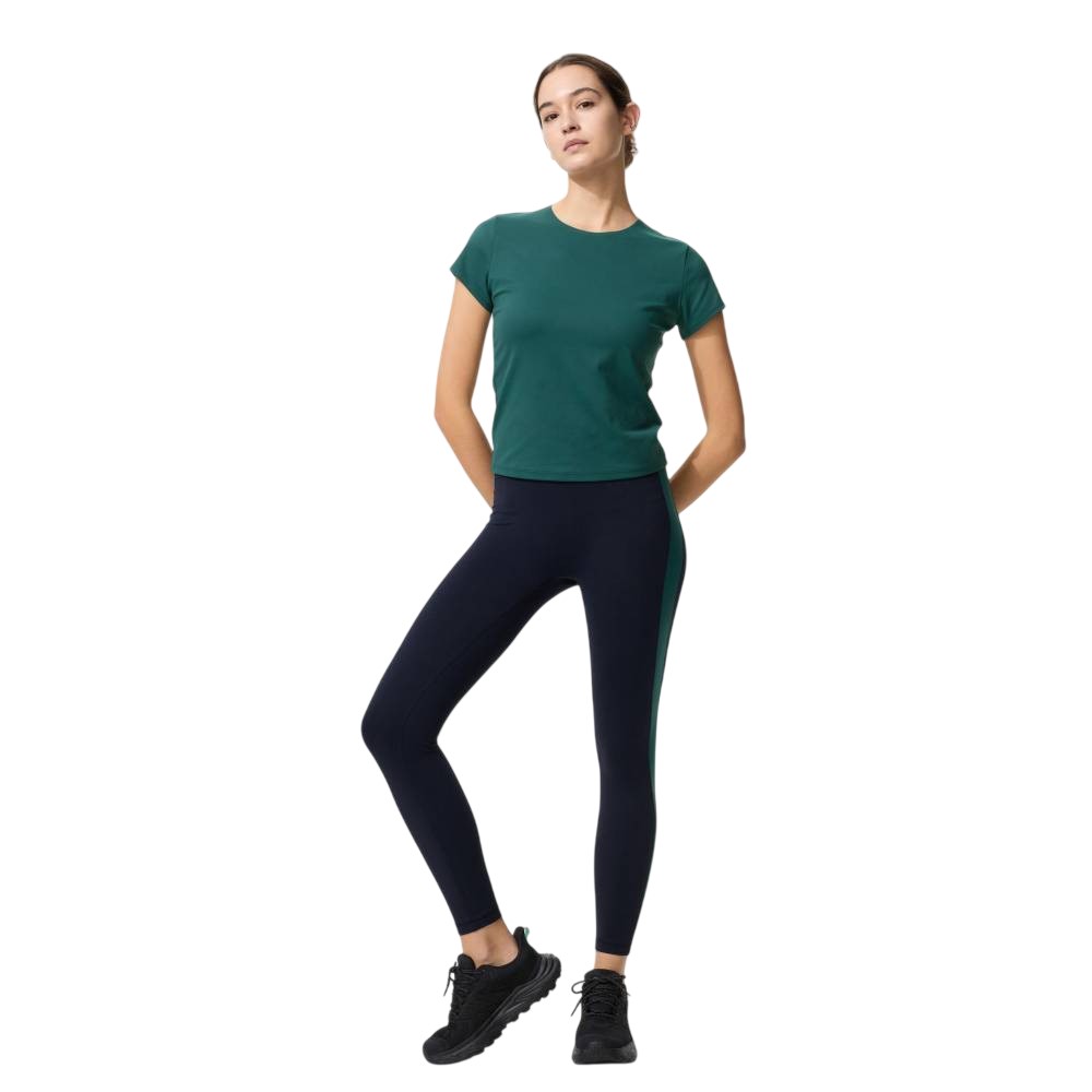 Футболка  Uniqlo Ultra Stretch Active T, 55 зеленый — фото 2