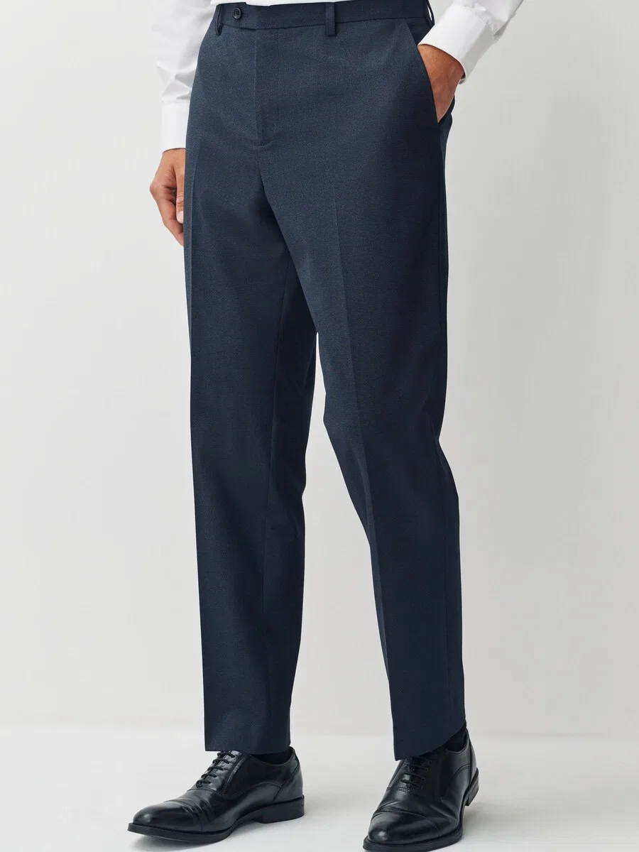 Брюки Next Regular Pleated Pants 'Motionflex' темно-синего цвета — фото 3