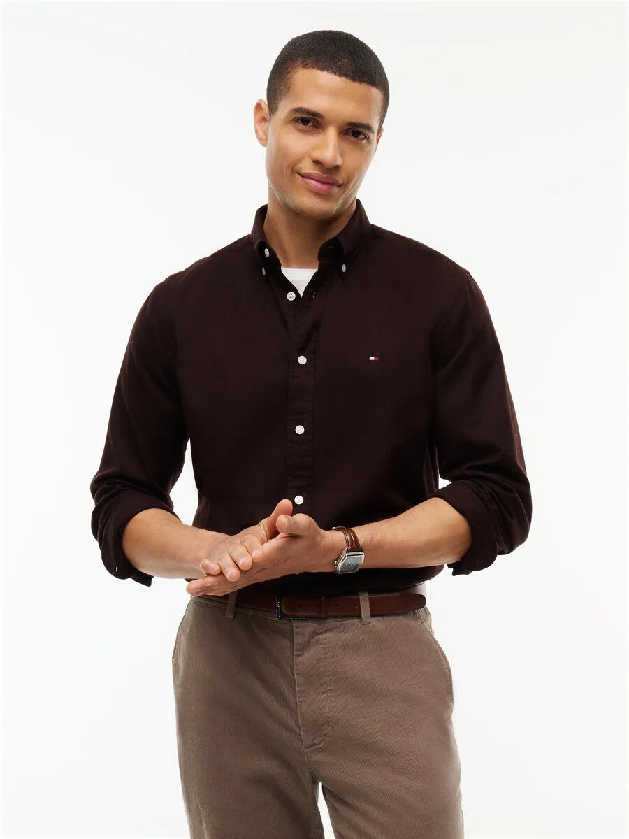 Рубашка на пуговицах TOMMY HILFIGER Comfort fit Button Up Shirt 'Flex' шоколадного цвета — фото 2