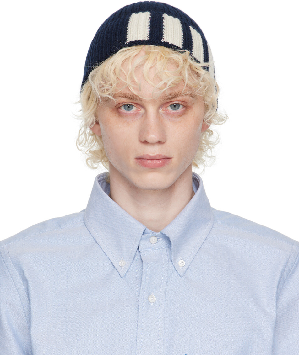 

Темно-синяя шапка с четырьмя полосками Thom Browne