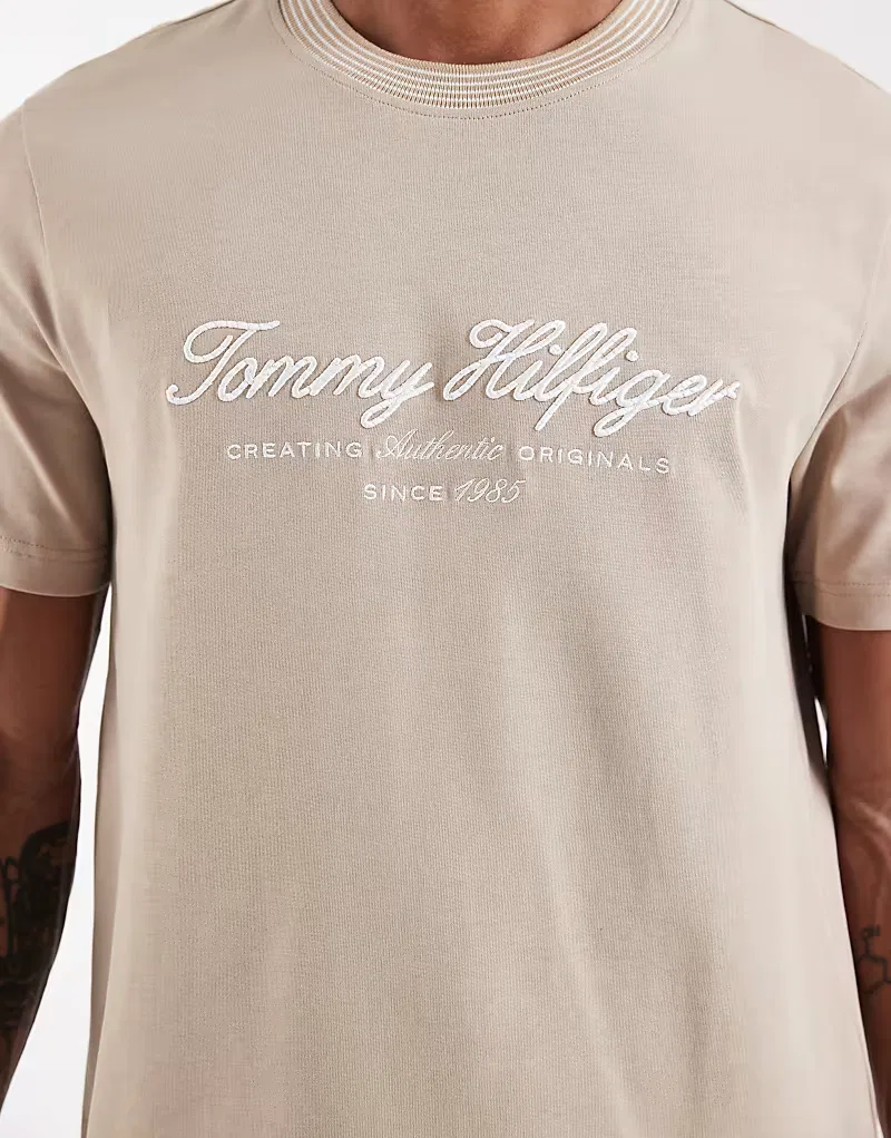 Футболка Tommy Hilfiger с морским воротником и отделкой, бежевый — фото 3