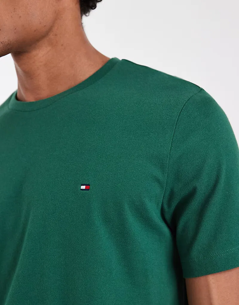 Футболка Tommy Hilfiger Essential стандартного кроя, зеленый — фото 4
