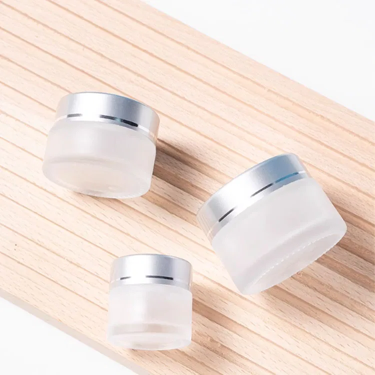 Крем для тела увлажняющий Encounter Fresh Softening and Moisturizing Cream CHANEL, 150 г — фото 4