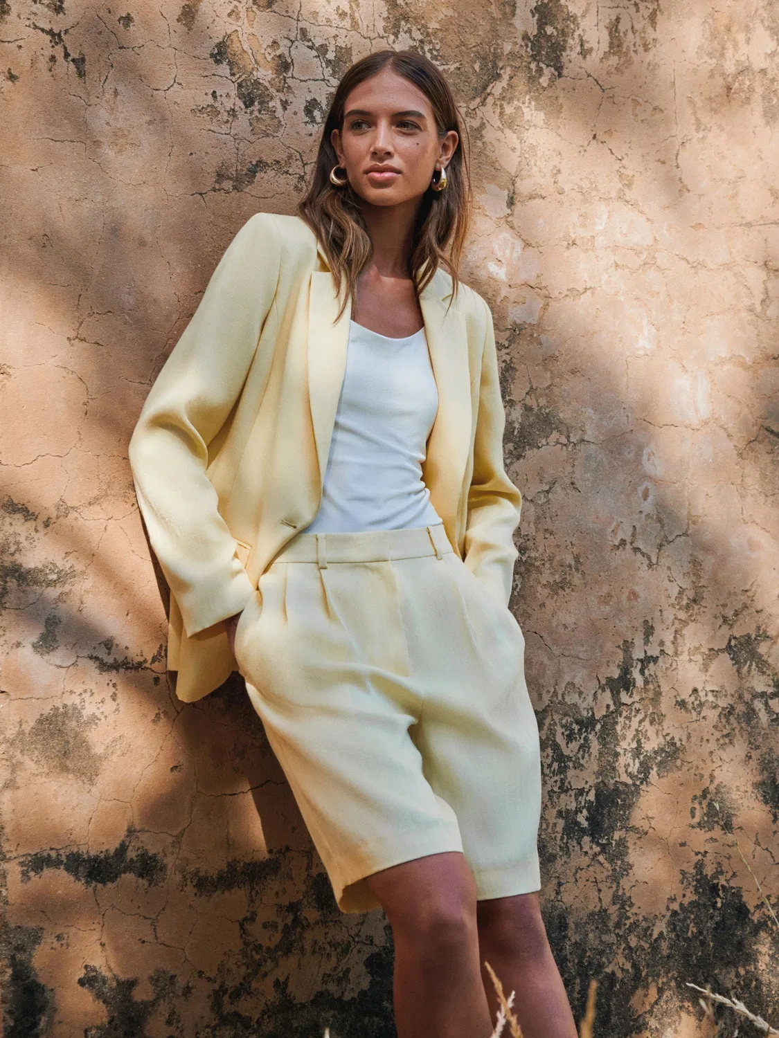 Шорты бермуды с фактурной тканью Yellow Crinkle Tailored Next, желтый