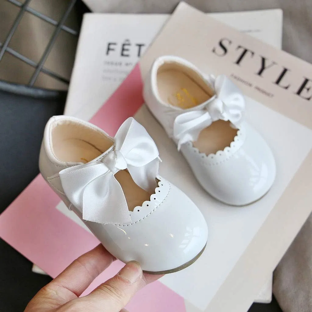 Детские балетки для девочек с бантом, модель Flower Girl Shoes, White — фото 4