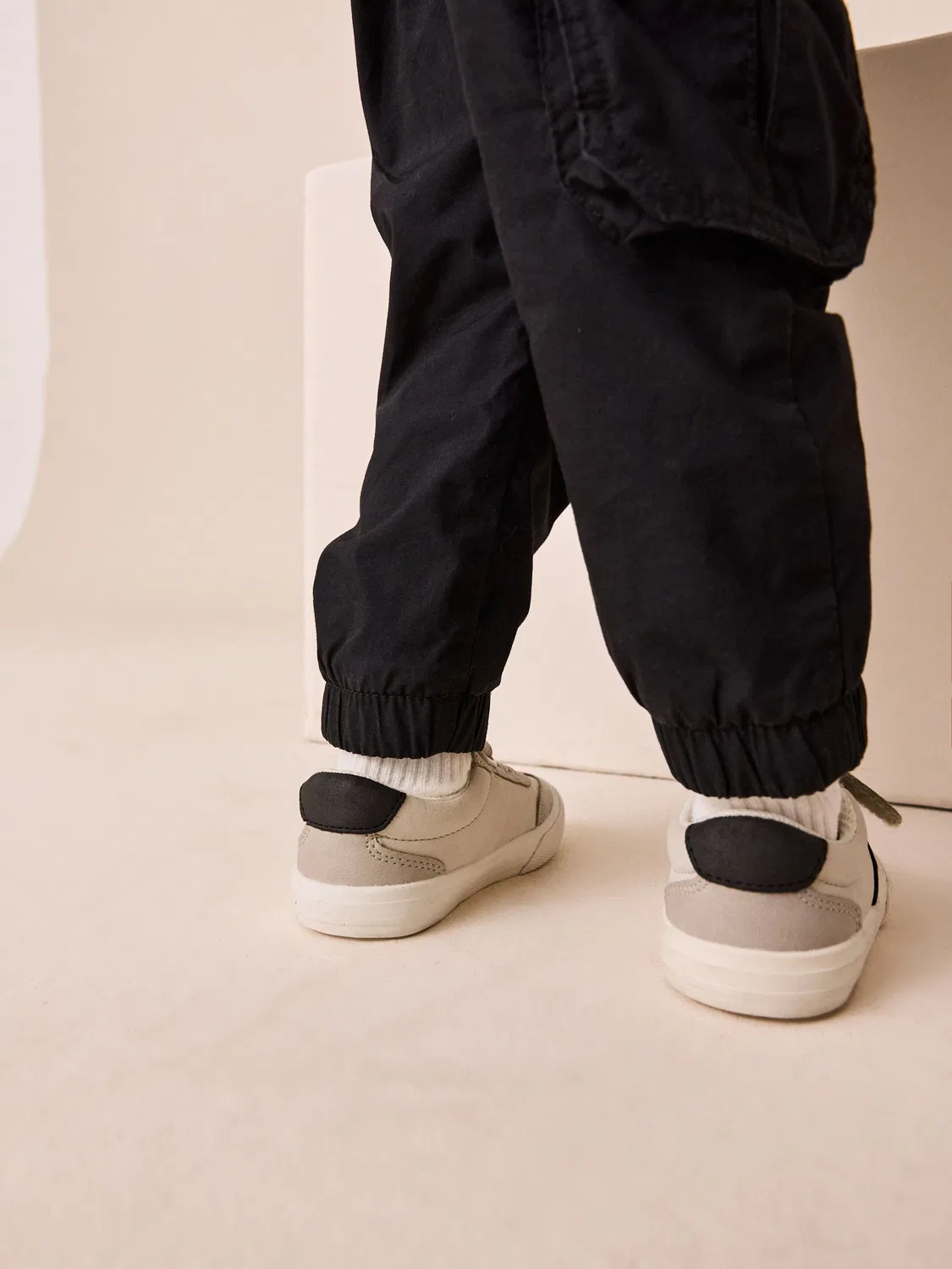 Кроссовки на эластичных шнурках, модель Touch Fastening Next, серый — фото 3