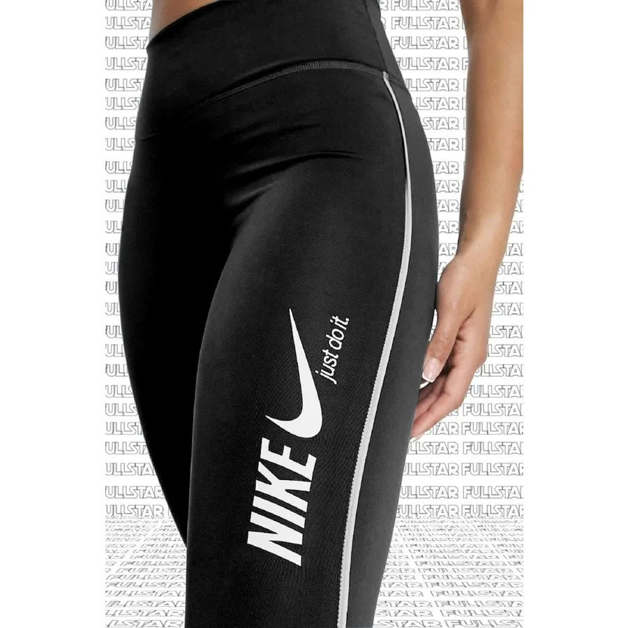 Спортивные леггинсы с принтом One Dri Fit Training Printed Black Leggings Toparlayıcı 2 Iç Cepli Siyah Tayt Nike, Черный — фото 2