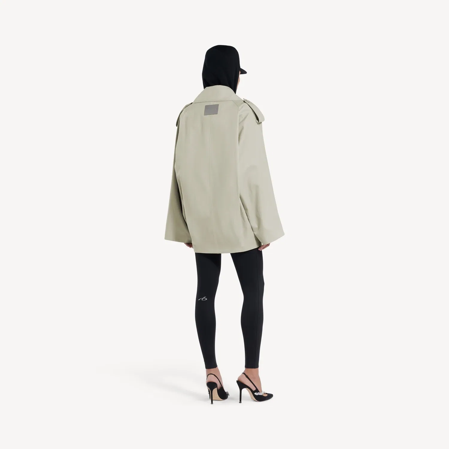 Женский двубортный плащ светло-бежевого цвета BALENCIAGA, бежевый — фото 4