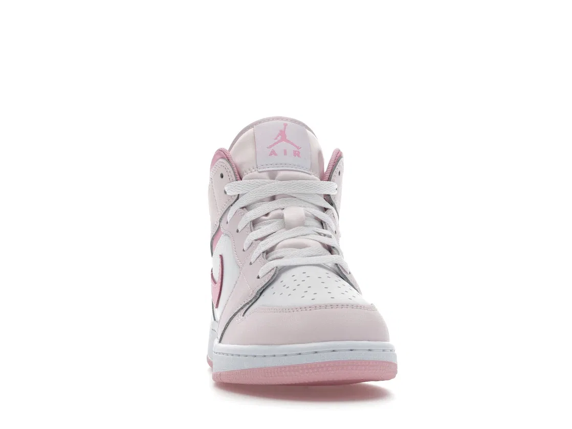 Детские кроссовки с контрастной отделкой Jordan 1 Mid Jordan, Pearl Pink/White/Medium Soft Pink — фото 2