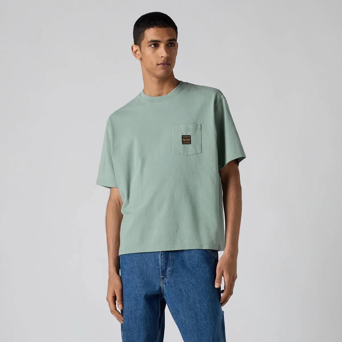 Рабочая футболка с коротким рукавом и карманом Levi's, Chinois Green - Green — фото 3