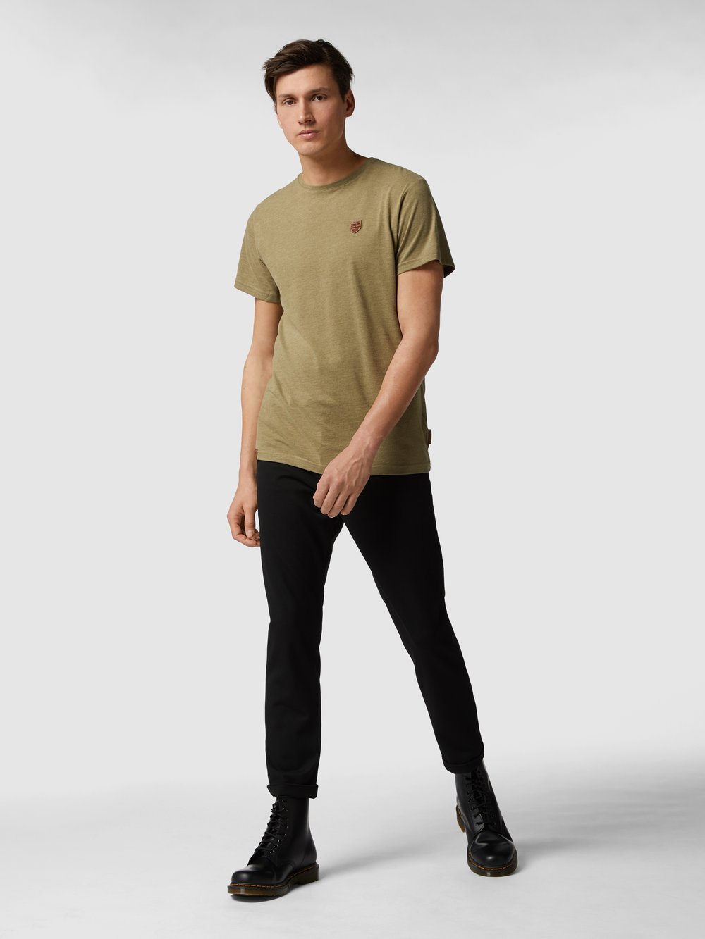 

Брюки чинос со слегка зауженными штанинами Jack & Jones, черный