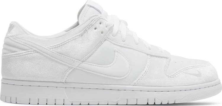 Кроссовки Nike Dover Street Market x Dunk Low 'White Velvet', белый — фото 2