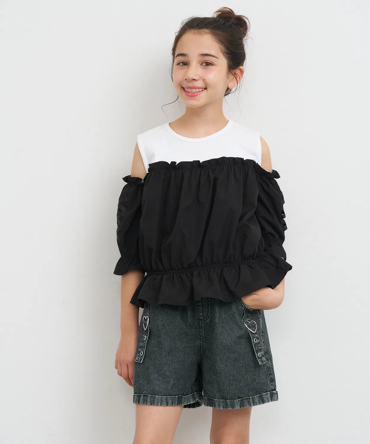 Coca（coca） Детская блузка с открытыми плечами и бантом coca, Black — фото 2