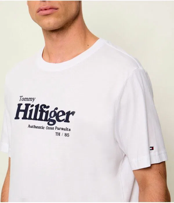 Мужская футболка хлопковая с круглым вырезом Regular Fit Tommy Hilfiger, белый — фото 4
