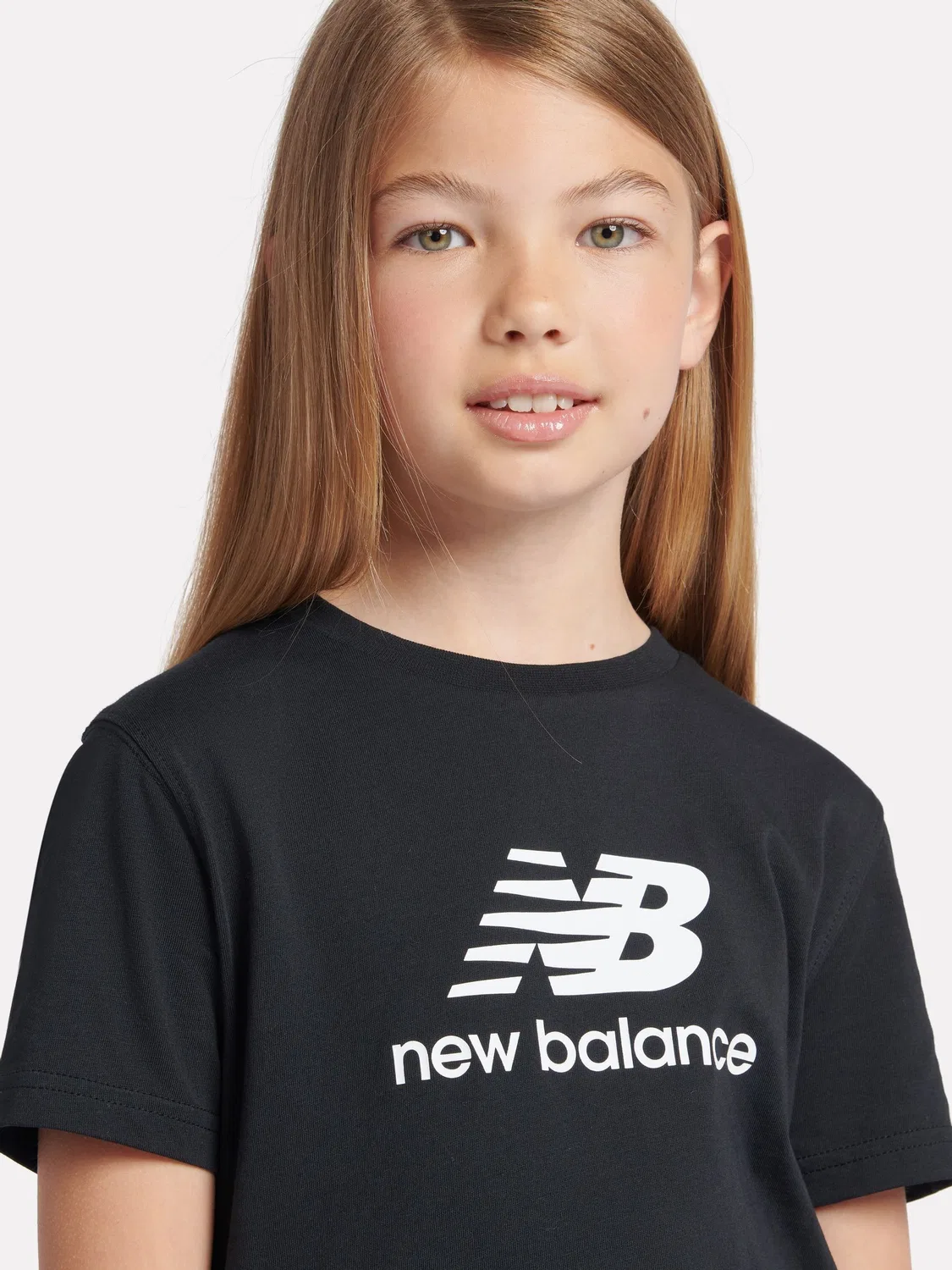 Футболка New Balance Stacked Logo, черная — фото 4