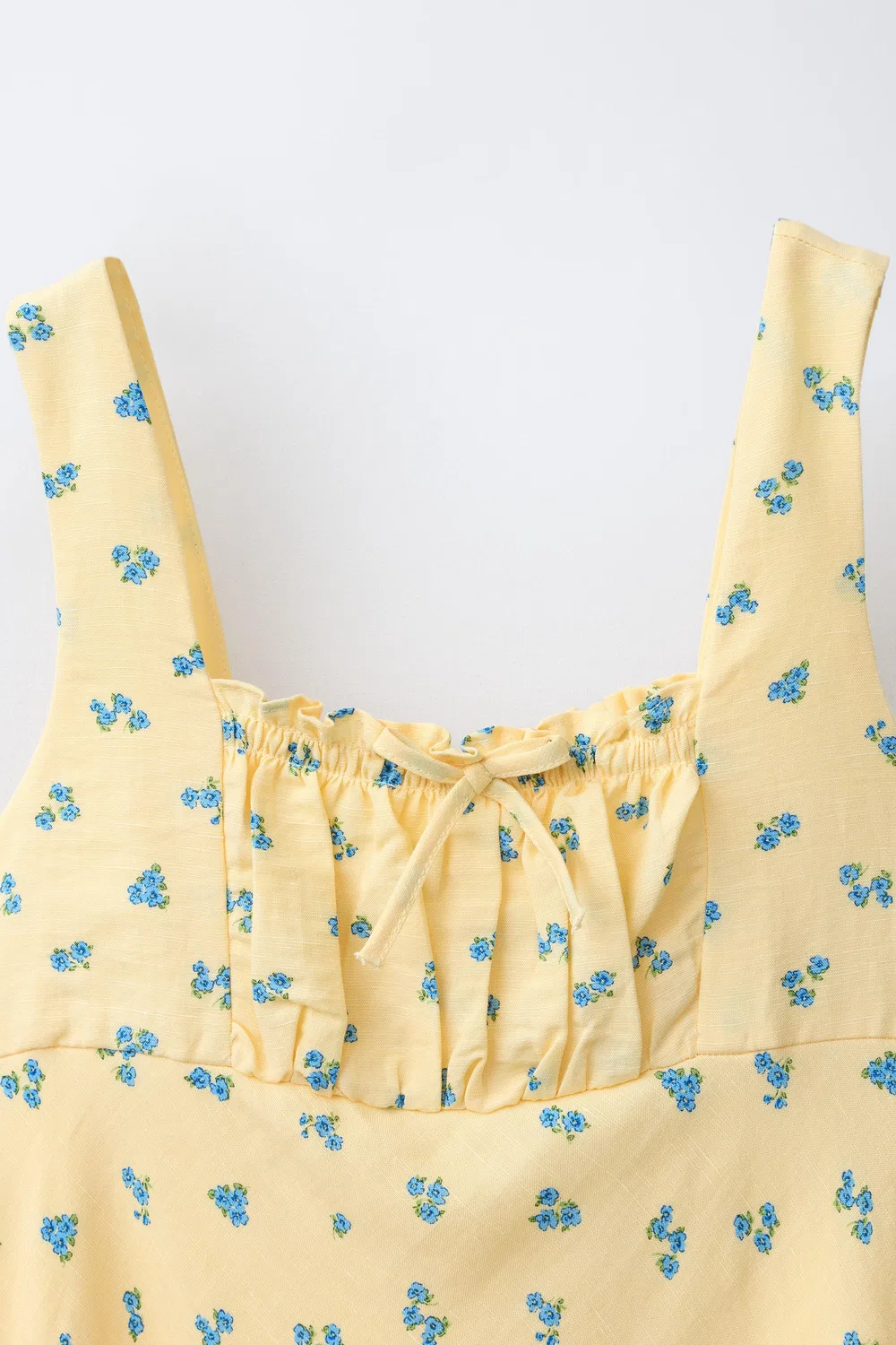 Платье с цветочным принтом и сборками ZARA, Pastel Yellow — фото 3