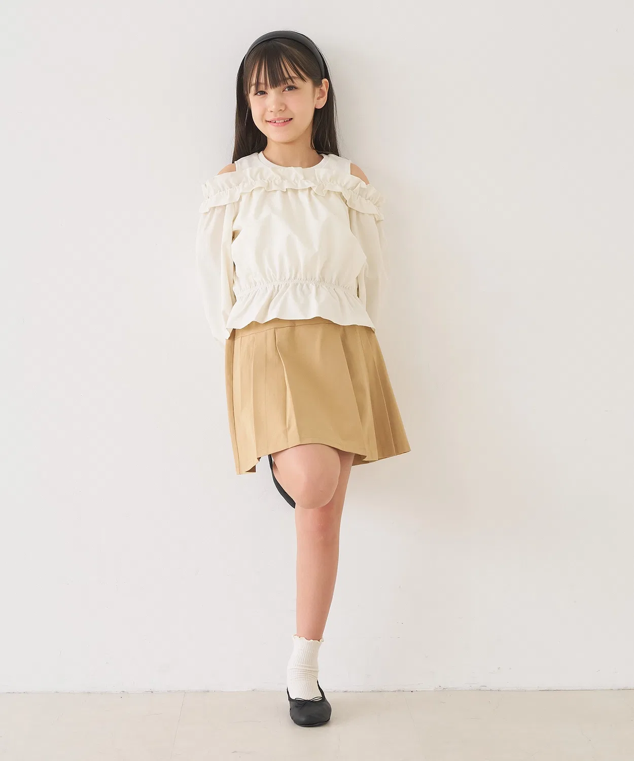 Coca（coca） Детская блузка с длинным рукавом слоеный дизайн, модель Layered Shoulder, coca, Ivory — фото 2