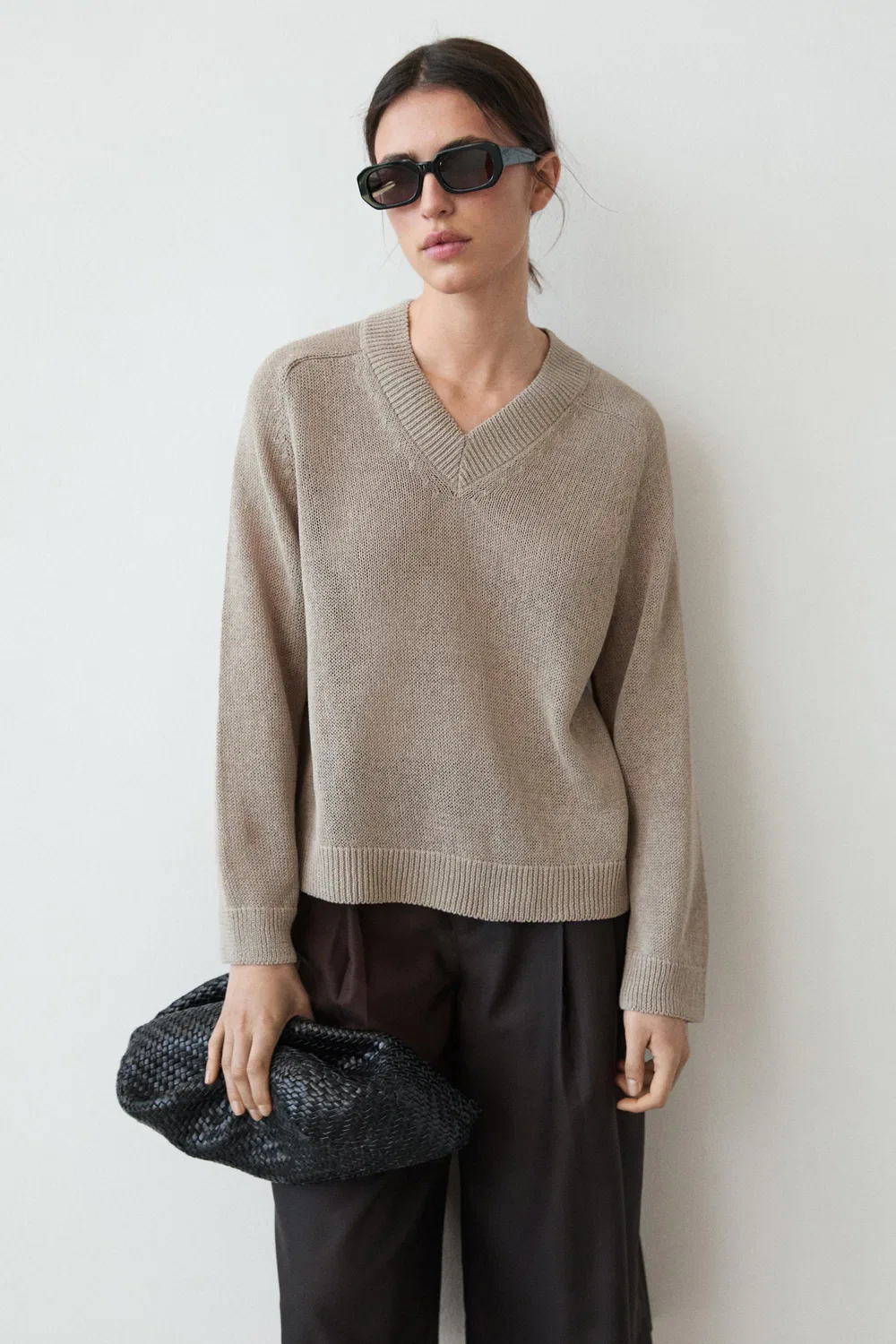 Свитер Massimo Dutti Cotton Blend V-Neck Knit, бежево-серый