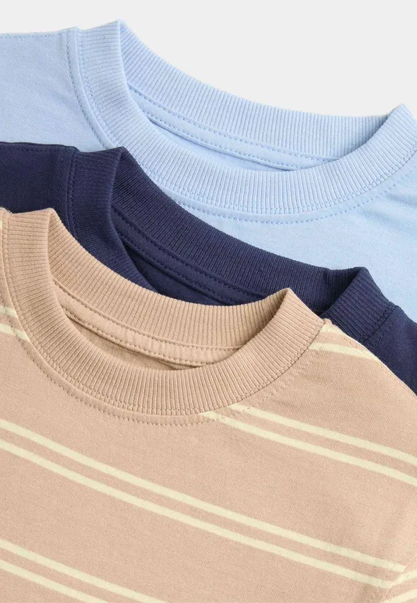 Комплект из 3 футболок с коротким рукавом Basic T-shirt Marks & Spencer, темно-синий mix — фото 3